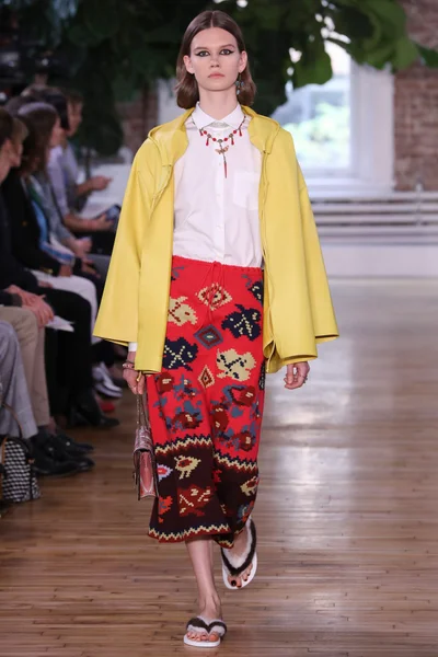 Look 37